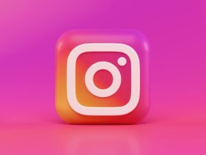 The fake world of Instagram
